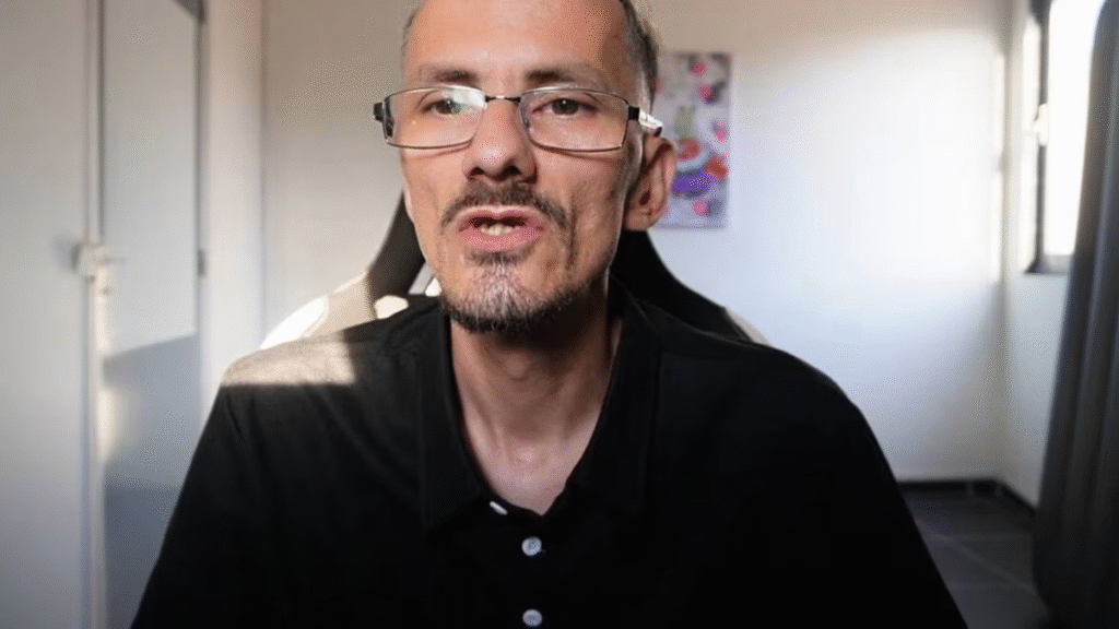 « C’est la première fois que je ressens du dégoût physique » – 12 jours de torture filmés en direct choquent la France Jean Pormanove mort