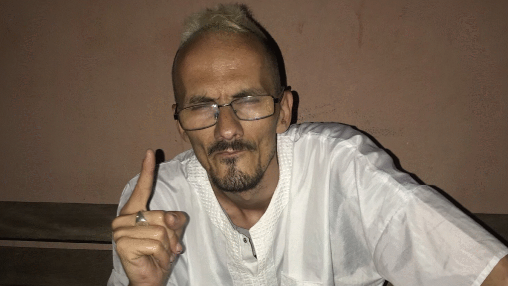 La mort de Jean Pormanove est confirmée : « Violet, bouche ouverte 30 minutes » — Internet sous le choc Jean Pormanove mort confirmée